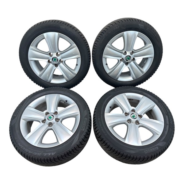 Komplettradsatz Allwetter Felge Dolomite 7x17 ET45 Skoda Yeti 5L 5L0601025B