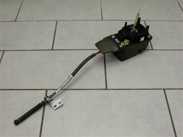 Audi A6 S6 4B 2000 4.2 V8 Automatik Tiptronic Schaltblock 4B3713041J