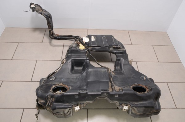 Kraftstoffbehälter Kraftstofftank Tank Audi A4 S4 Quattro 8E 8H 8E0201060DC