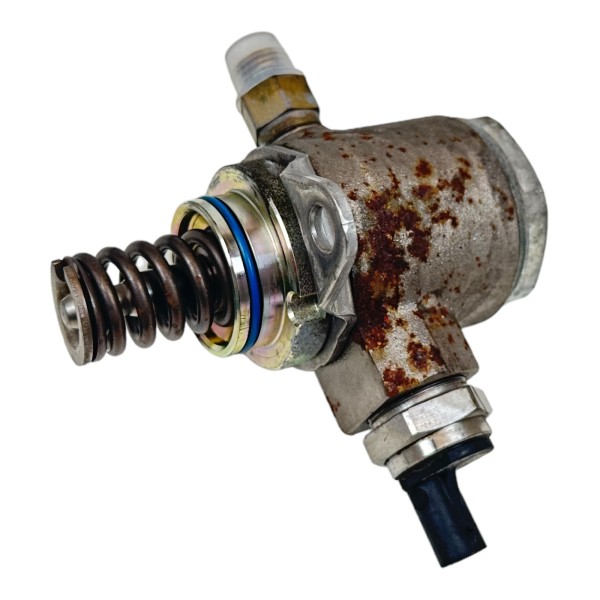 Kraftstoffpumpe 1.2 1.4 TSI Hochdruckpumpe Audi Seat Skoda VW Golf 6 03C127026P