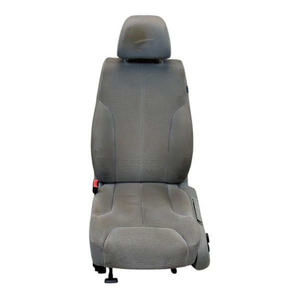 Sitz vorne links Fahrersitz Sitzheizung VW Passat 3C Stoff classicgrey UQ