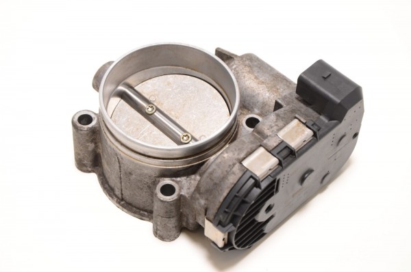 Drosselklappe Steuerklappe Audi A4 S4 A6 S6 A8 S8 V6 V10 W12 078133062C
