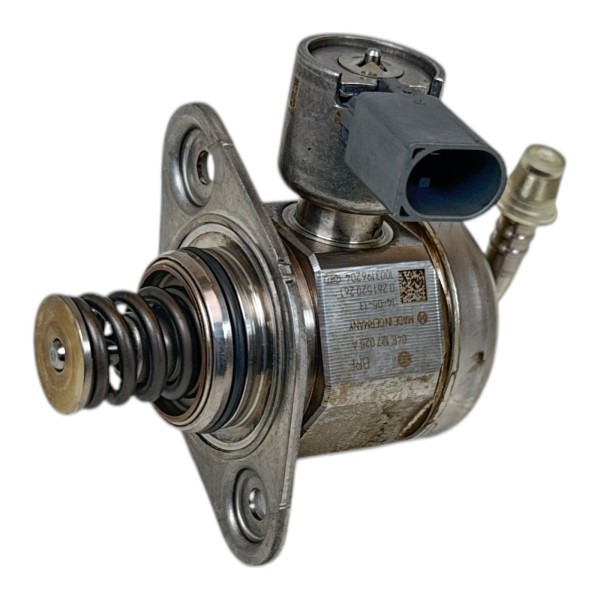 Hochdruckpumpe Kraftstoffpumpe 1.4 TSI Audi A3 Seat Skoda VW Golf 7 04E127025A