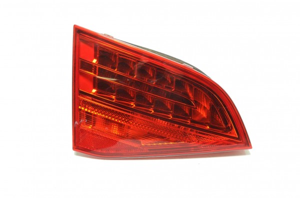 Rückleuchte LED Rücklicht links innen Audi A4 Avant 8K Vorfacelift 8K9945093B