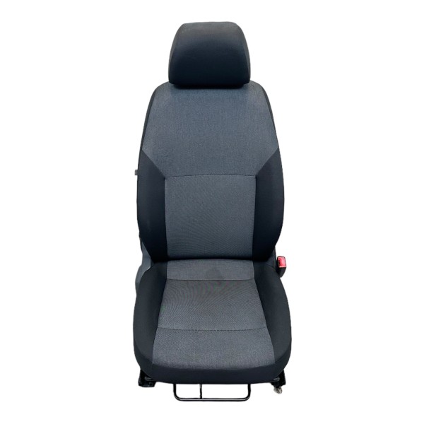 Sitz vorne rechts Beifahrersitz Stoff Skoda Rapid NH schwarz malo uni EQ