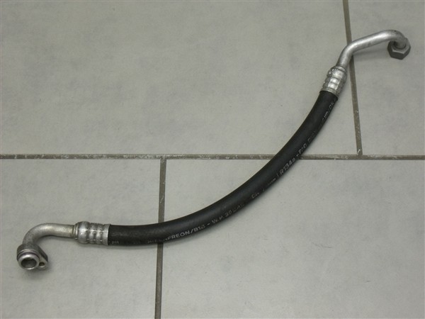 Audi A8 D2 96-03 2.8 V6 193 PS Klimaschlauch Klimaleitung 4D0260707H