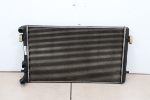Wasserkühler Kühler Audi A3 TT Seat Leon Skoda Octavia VW Golf 4 1J0121253AD