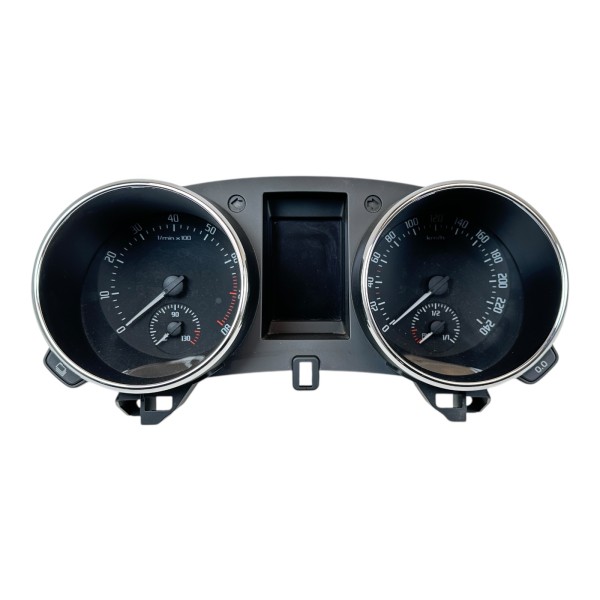 Kombiinstrument Tacho Tachometer Benzin Skoda Yeti 5L 5L0920840L