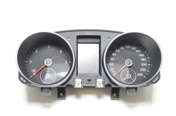 VW Golf 6 5K AJ5 1.6 TDI 2.0 TDI Tacho Kombiinstrument Tachometer 5K0920873A