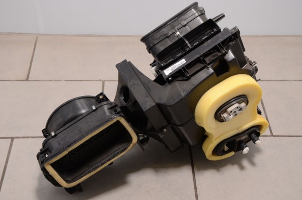 Gebläsekasten Heizungskasten Klimakasten Climatic VW Polo 9N 9N2 6Q1820001BM