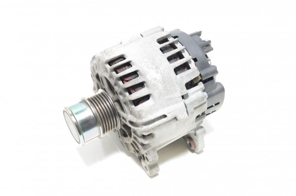 Lichtmaschine Generator 1.2 1.4 TSI Audi A3 Seat Leon Skoda VW Golf 7 04C903023K