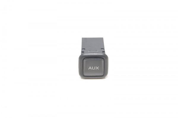 AUX IN Buchse Klinke Anschluss Multimediabuchse Seat Exeo 3R 3R0035475