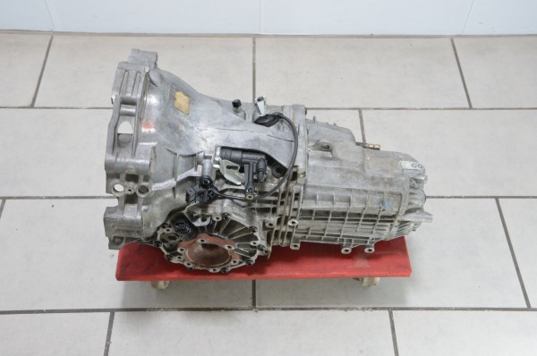 Audi A4 8E 8H B6 3.0 V6 220 PS 5 Gang Schaltgetriebe Getriebe Gearbox FJU 146tkm