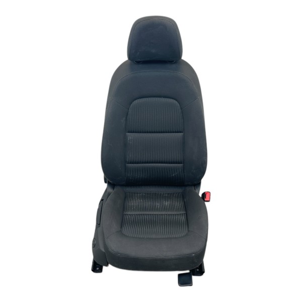 Sitz vorne rechts Beifahrersitz Audi A4 8K Stoff Cosinus soul schwarz N2M/GD