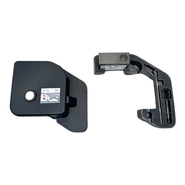 Werkzeugkasten Bordwerkzeugkasten Kompressor Audi A4 8K A5 8T 8T0012109
