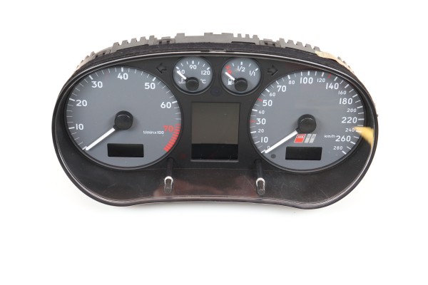 Kombiinstrument Tacho Funkuhr Multifunktionsanzeige Audi S3 8L 8L0920930B