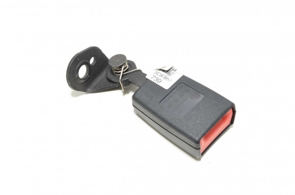 Gurtschloss Gurtschloß Gurt hinten links VW Passat CC 357 CC 358 3C8857739