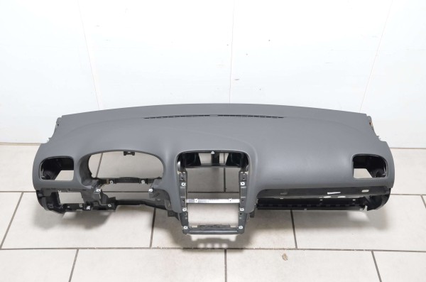 Armaturenbrett Schalttafel Instrumententafel Golf 6 5K schwarz 5K1857181B