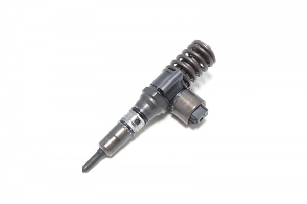 Pumpedüse Element 2.0 TDI BKD AZV Audi A3 Seat Altea VW Golf 5 Touran 03G130073B
