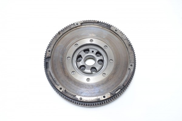 Schwungrad Schwungscheibe 2.0 TDI Audi A3 Seat Skoda VW Golf 5 Passat 03G105266B