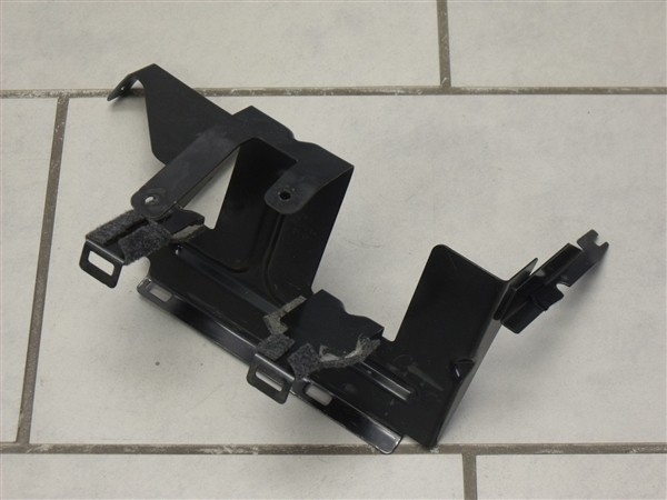 Halter Wagenheber Bordwerkzeug Audi A6 S6 RS6 Limousine 4B 4B5011215A