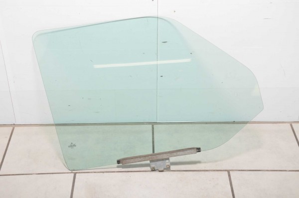 Seitenscheibe Seitenfenster vorne rechts Fenster VW Transporter T4 703845202