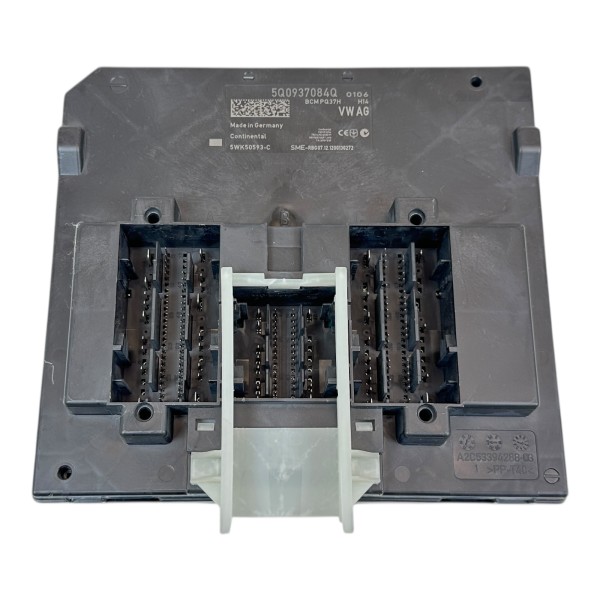 Bordnetzsteuergerät Audi A3 8V Seat Leon 5F Skoda VW Golf 7 5Q0937084Q