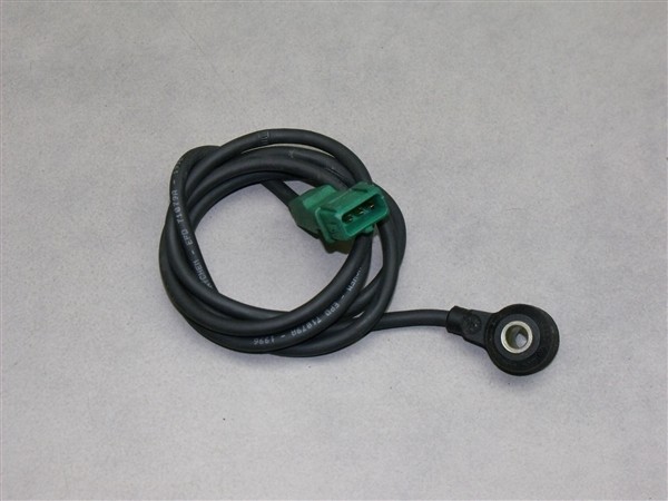 VW Passat 3B 2.3 V5 AGZ 97-00 Klopfsensor 071905377