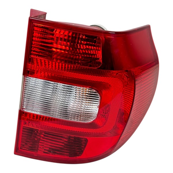 Rücklicht Rückleuchte Heckleuchte rechts Skoda Yeti 5L Facelift 5L0945096B