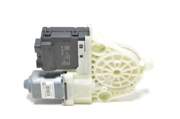 Fensterhebermotor hinten rechts Beifahrerseite VW Passat B7 362 365 3AF839462