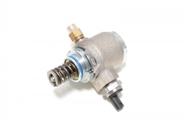 Kraftstoffpumpe 1.2 1.4 TSI Hochdruckpumpe Audi Seat Skoda VW Golf 6 03C127026P