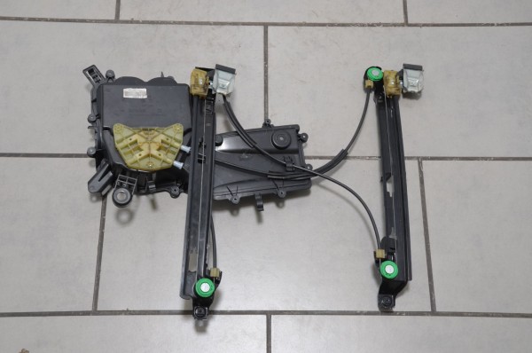Fensterheber elektrisch vorne links Fahrertür Seat Leon 1P 1P0837401E