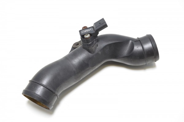 Druckrohr links Ladedruckrohr Fahrerseite Audi S3 8L TT 8N 8L9145935B