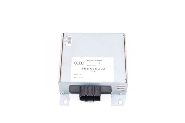 Verstärker Endstufe Soundsystem Audi A4 S4 Limousine 8E B6 B7 8E5035223