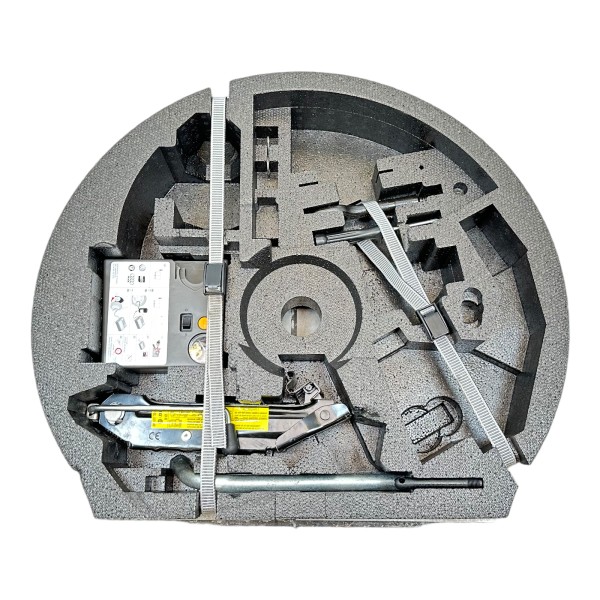 Werkzeugkasten Kofferraumwanne Wagenheber Kompressor Audi A3 Seat VW 8P0012109G