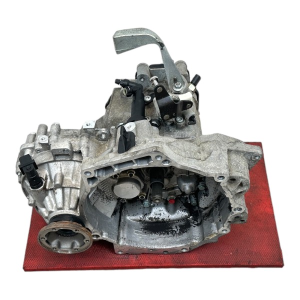 Schaltgetriebe EGT Getriebe 5 Gang 2.0 115 PS VW Beetle 9C 1Y 02J300052Q