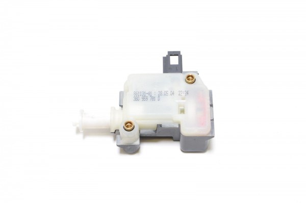 Stellmotor Heckklappe ZV Skoda Superb VW Passat Phaeton Touareg 3B0959781D